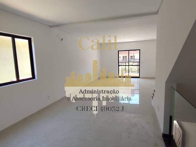 Casa para Venda em Santos - 2