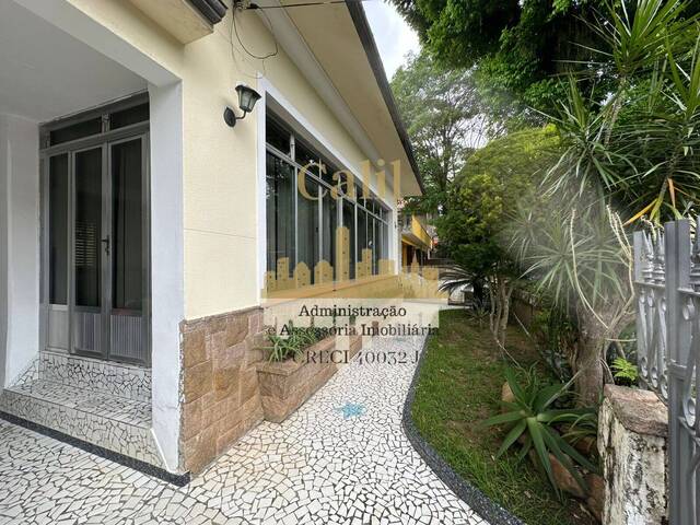 #664 - Casa para Venda em Santos - SP