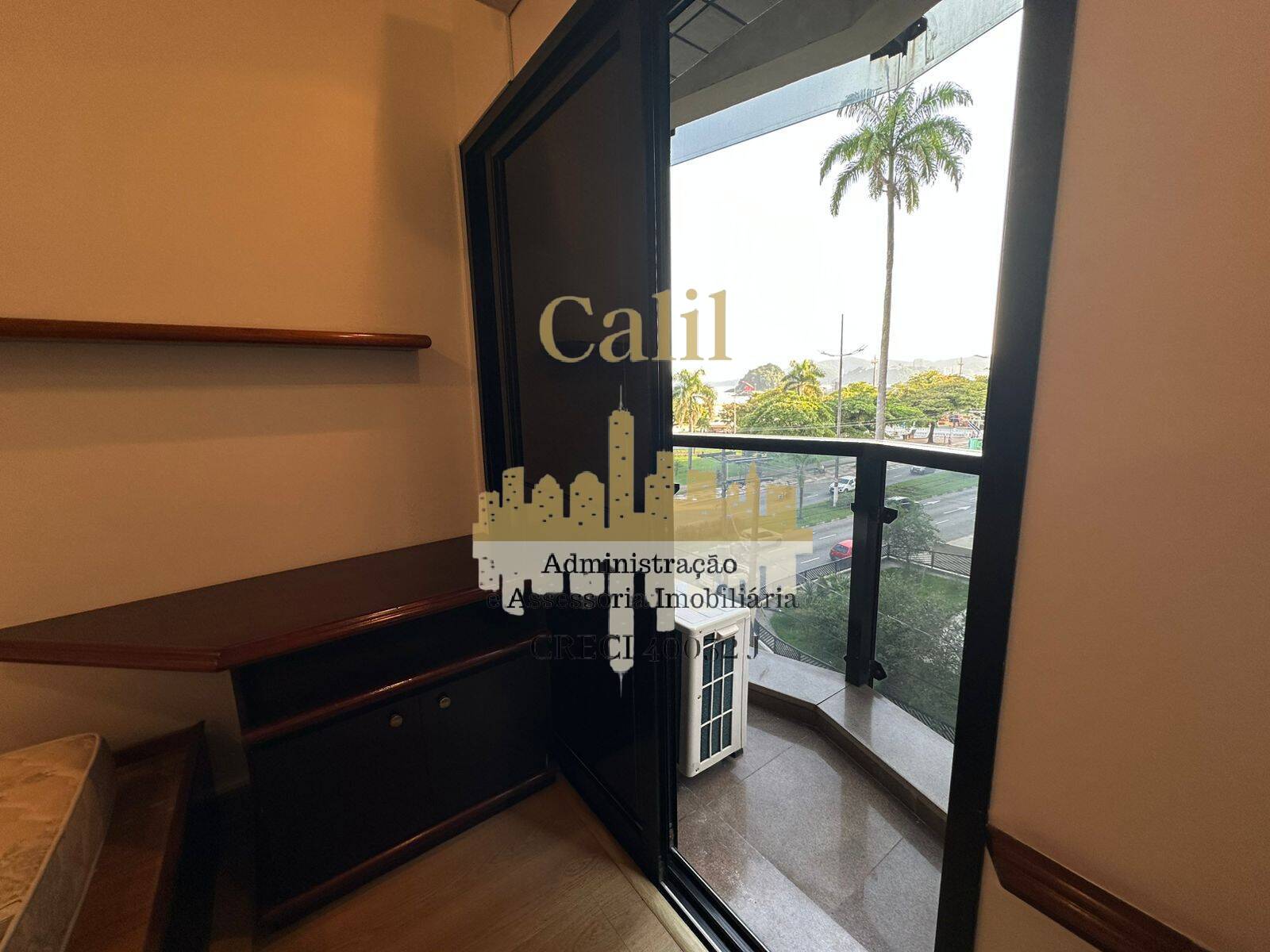 Apartamento à venda com 3 quartos, 252m² - Foto 30