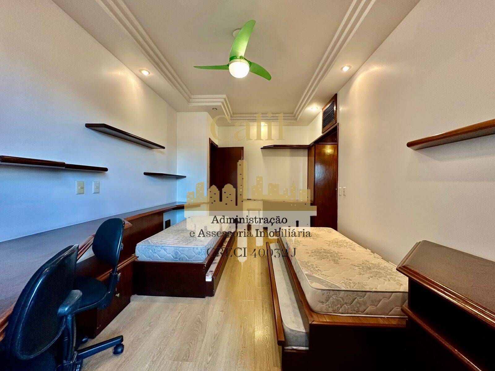Apartamento à venda com 3 quartos, 252m² - Foto 31
