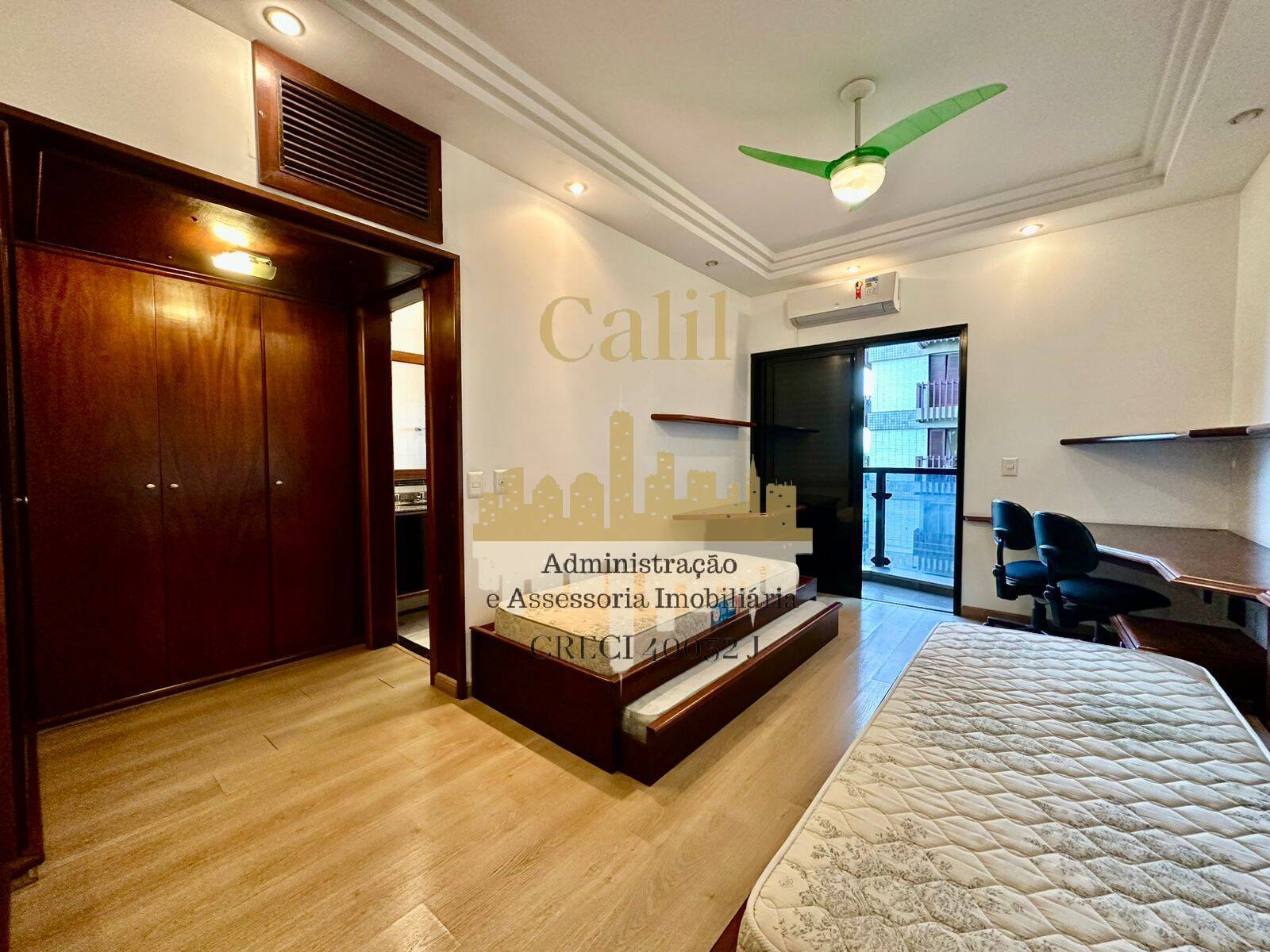 Apartamento à venda com 3 quartos, 252m² - Foto 29