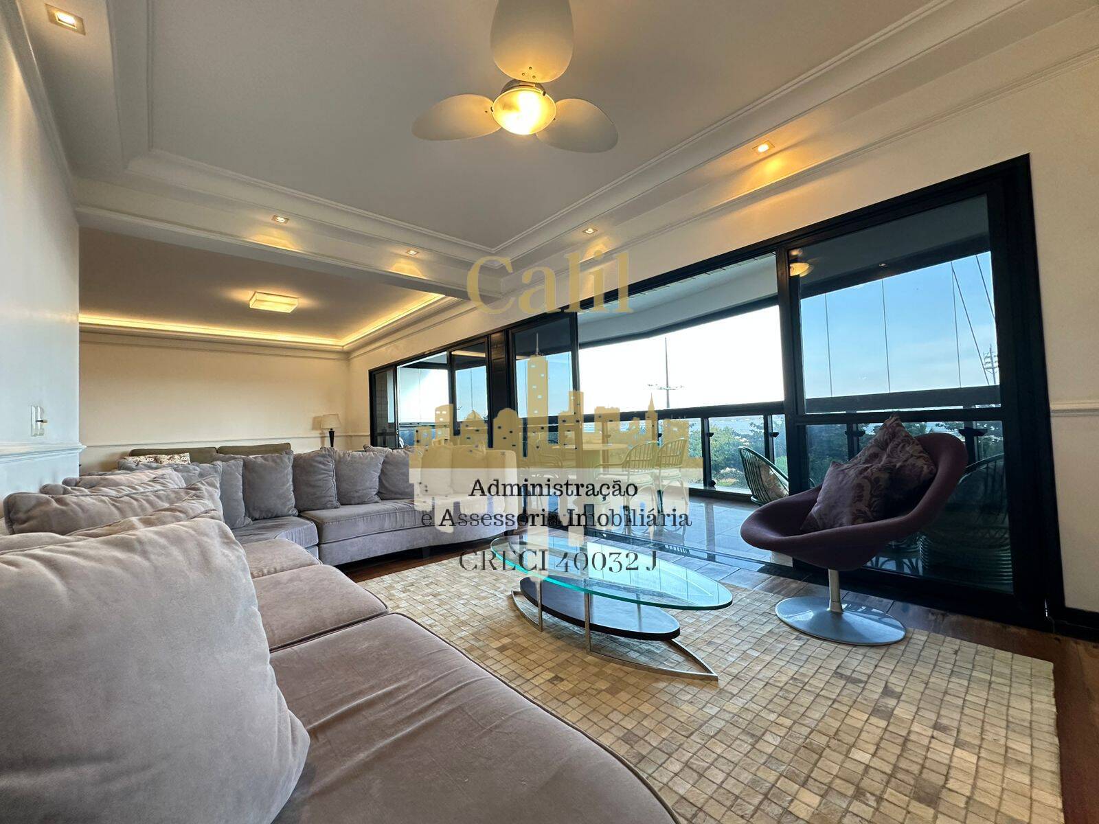 Apartamento à venda com 3 quartos, 252m² - Foto 10