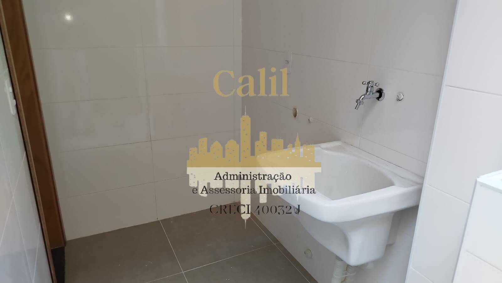 Casa à venda com 3 quartos, 100m² - Foto 30