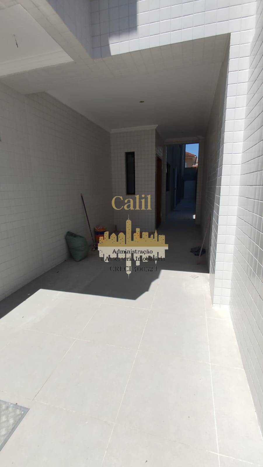 Casa à venda com 3 quartos, 100m² - Foto 8